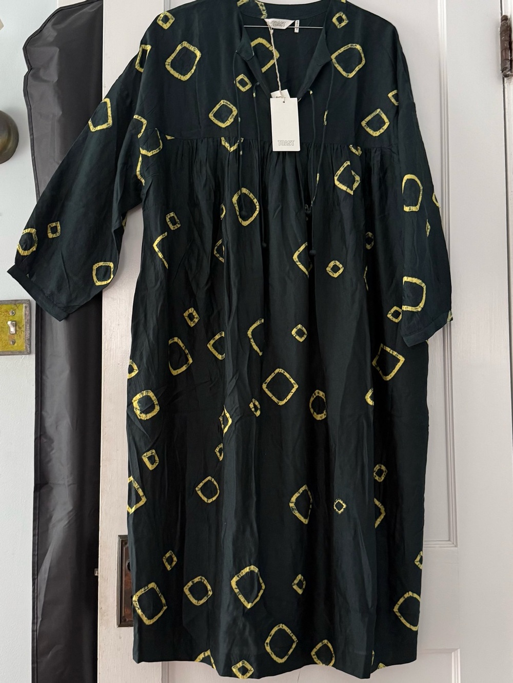 Black Long-Sleeve Midi Dress with Yellow Geometric Print